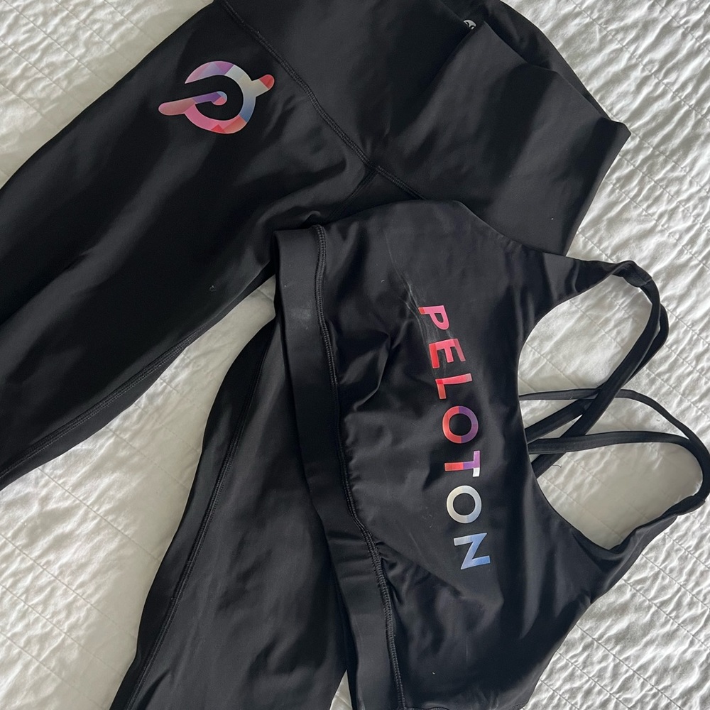 Lululemon energy bra peloton branded